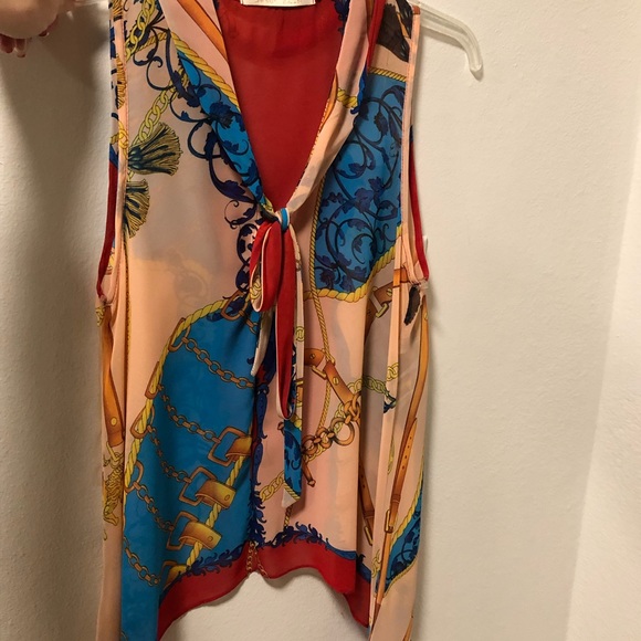 MAKE OFFER 🎊🛍 Printed Sleeveless Top Sweet Rain - Picture 6 of 6